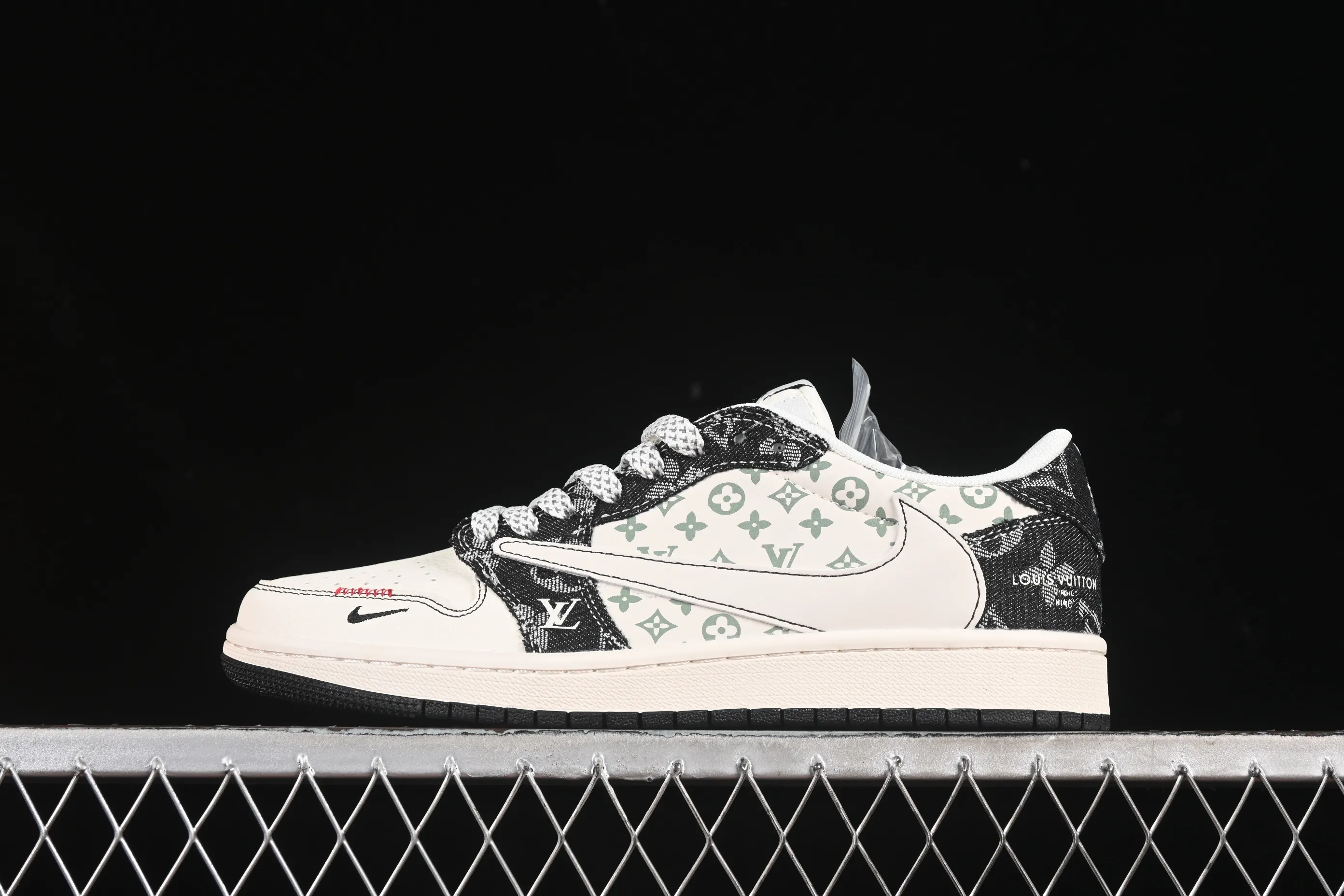 All categories Air Jordan Jordan series basketball shoes Air Jordan 1 Low High-end customized low-top sneakers Travis Scott x Fragment Design x Air Jordan 1 Low OG SP AJ1 Joe 1 LV joint black denim low-top cultural casual sneakers YX5066-327